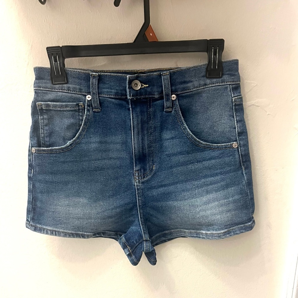Kendall & Kylie Classic Blue Jean Shorts